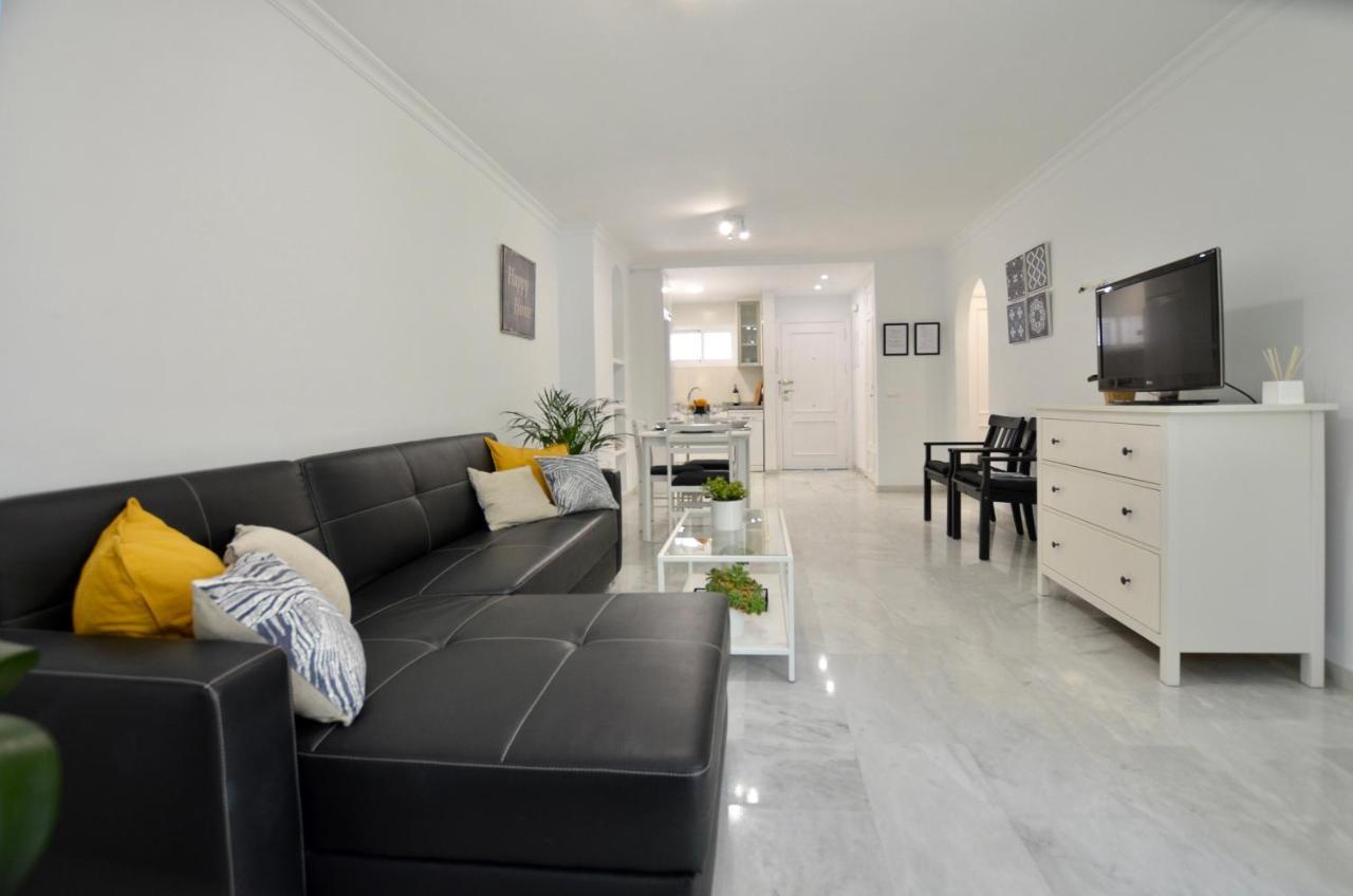 Apartamento Céntrico Y Al Lado De La Playa Apartamento Benalmádena Exterior foto